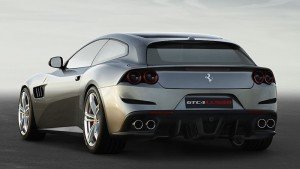 ferrari-gtc4lusso-lateral-posterior.323779